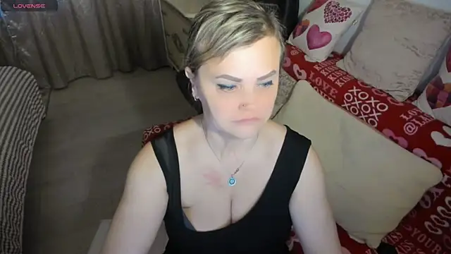 MildMature webcam