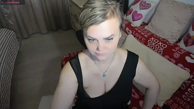 MildMature webcam