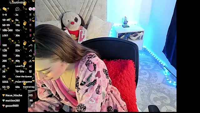 Mia_Victoria22 webcam