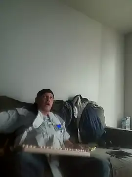 yourMasterisBored webcam