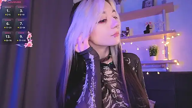 TristaRoht webcam