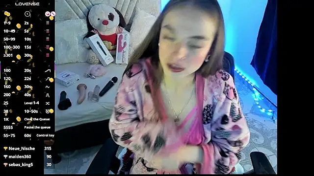 Mia_Victoria22 webcam