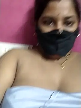 pinkisaha75 webcam