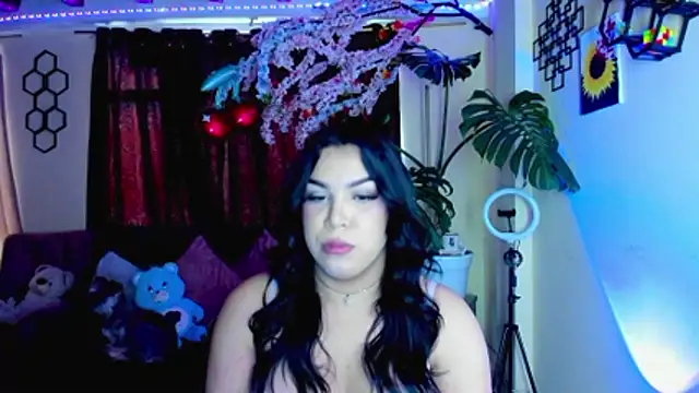 linda_zaam83866 webcam