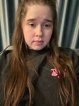 HornyGirlH