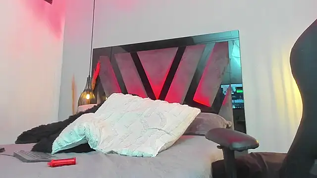 antonella_zapata webcam