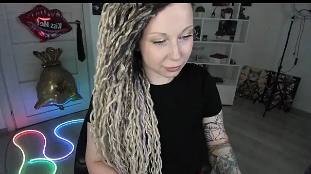 HoneySallyMoore webcam