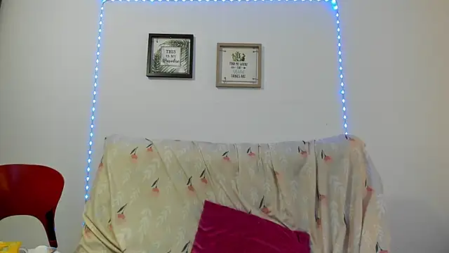 luna_dollie webcam