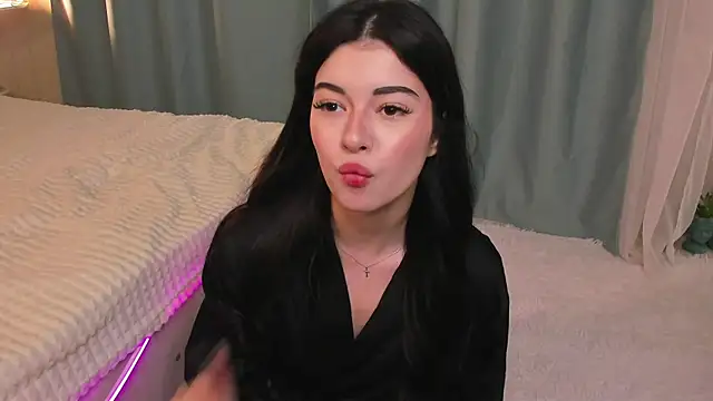 thegirlyoullcomebackto webcam