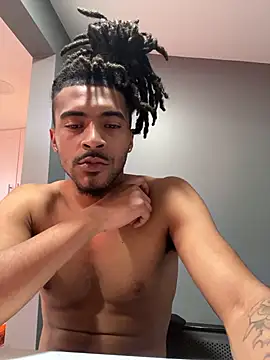 Mellyj053 webcam