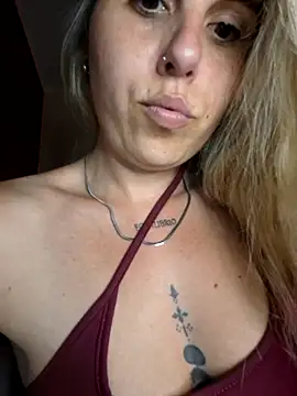 Emilyvuxa webcam