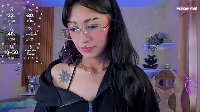 mia_smoke_ webcam