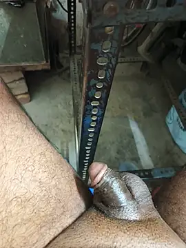 24HOTBOY25 webcam