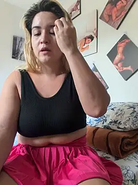 violet-grey webcam