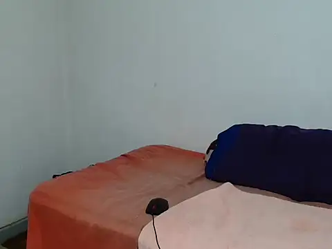Feathergal69_ webcam