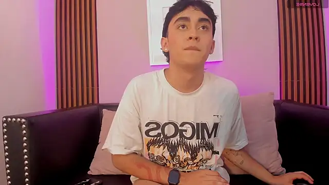 Valentino_swee webcam