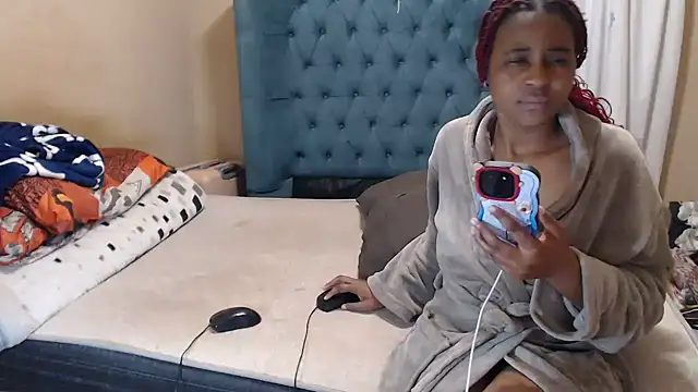 EbonyEssence webcam