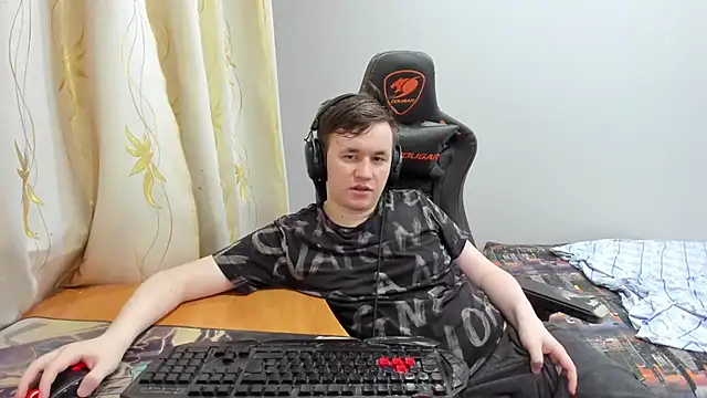 iliaskrislove webcam