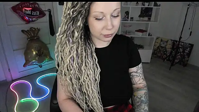 HoneySallyMoore webcam