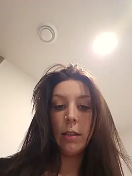 LilyOrion webcam