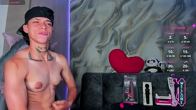AmberAdams_ live sex cam