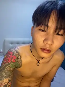 kkx808 (M twink) - 新人开播第二天，进来和主播一起互动吧