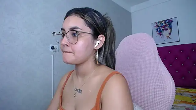 kathe-mills235 webcam