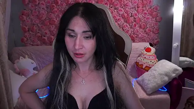CarolinaaFoxyyy webcam