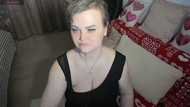 MildMature webcam