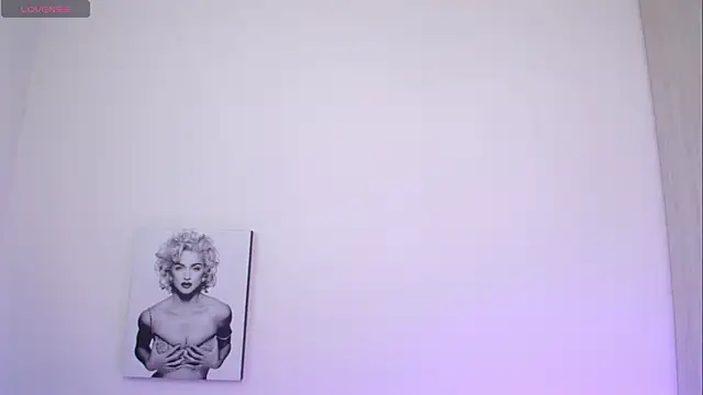 Millie_bobby webcam
