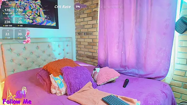 Perla_kpop webcam