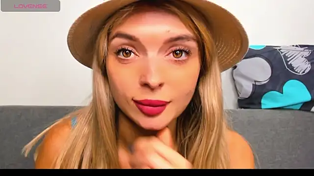 _ellen_meow_ webcam