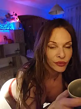 Luna_Kitanna webcam