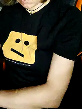 Aashikalaa webcam