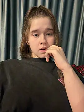 HornyGirlH