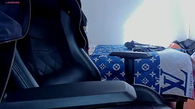 Tommy_Bred webcam
