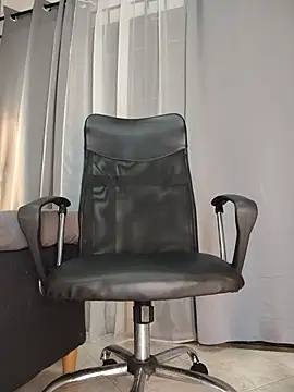 Oliver_bigblack_cock webcam
