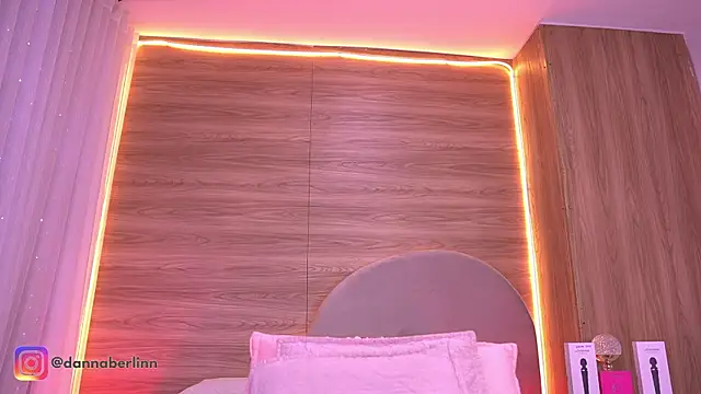 danna_berlin_ webcam