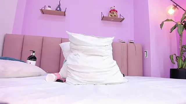 sam_doll_ webcam