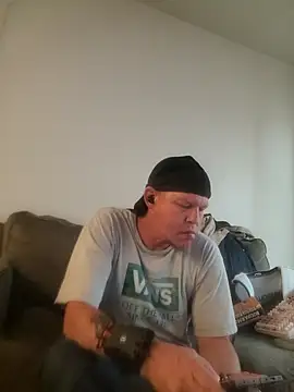 yourMasterisBored webcam