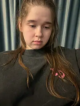 HornyGirlH