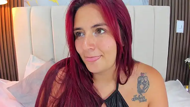 Victoria_Guzman webcam