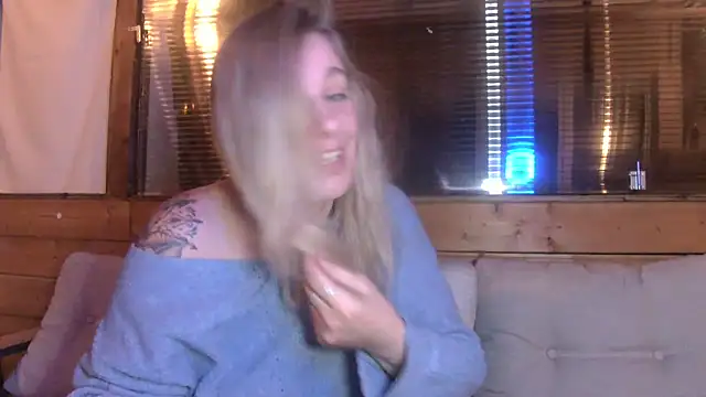 delichieuse5 - Delichieuse5's free webcam - UK Sex Cams