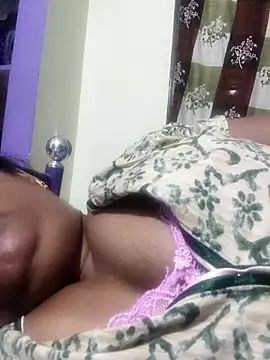 yamini1431 webcam