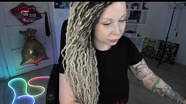 HoneySallyMoore webcam