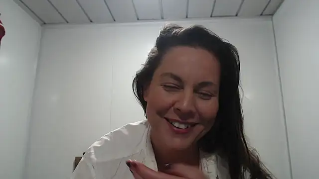 fulloferotic webcam