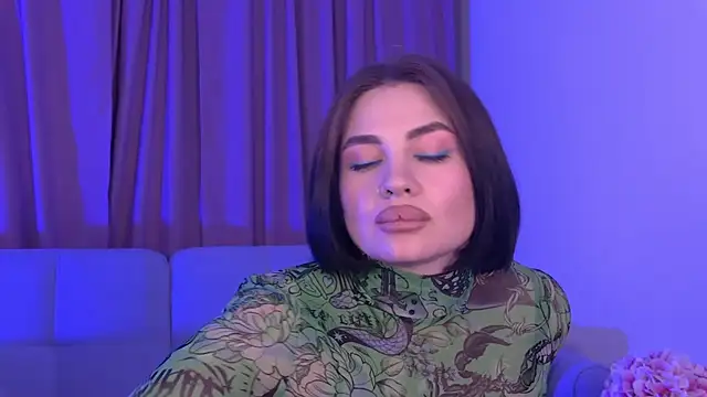 AdrianaToress webcam