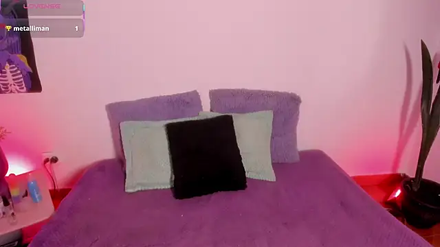 cata_green - Cata_green's free webcam - UK Sex Cams