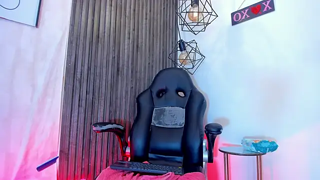 lana_gill1 webcam