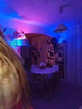 Mmmnilane71 - Trans webcam sex chat